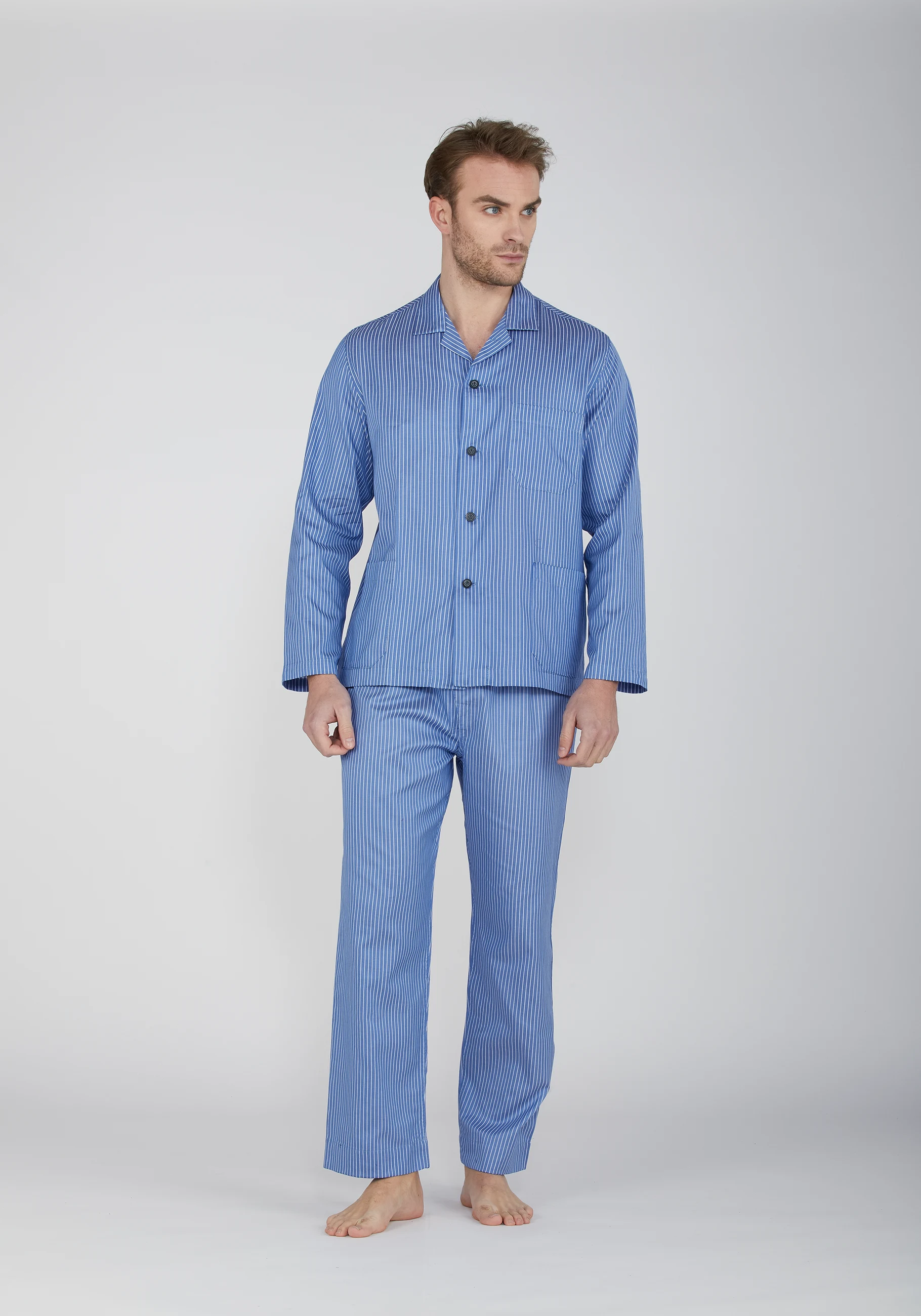 BipBip pigiama uomo in cotone riga raso tinto in filo con collo a camicia e bottoni